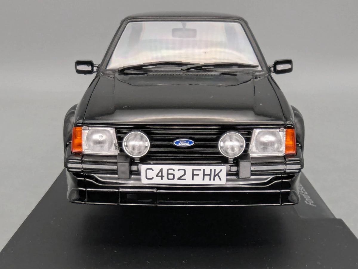 Modellautos 1:18 MCG Modelcar Group 18420 Ford Escort RS Turbo 1985 Black OVP
