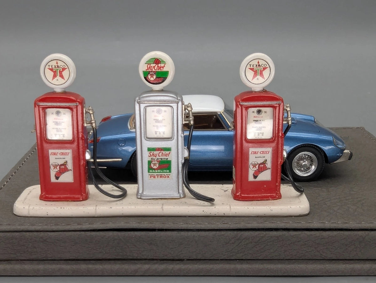 Modellautos 1:43 BBR Ferrari 4.9 Superfast 50. Anniv. 1997 Diorama Ltd 01/01 OVP