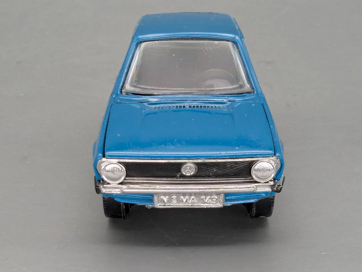 Modellautos 1:43 Schuco 301623 Volkswagen VW Polo in Original Schuco Vitrine