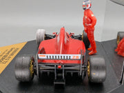 Modellautos 1:43 Onyx Göde Ferrari 412 T2 #28 Gerhard Berger mit Vitrine