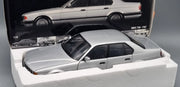 Modellautos 1:18 Minichamps 100 023000 BMW 730i 1987 silver OVP
