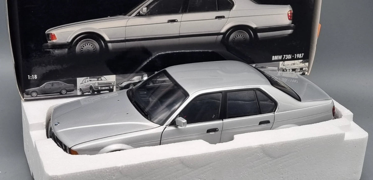 Modellautos 1:18 Minichamps 100 023000 BMW 730i 1987 silver OVP