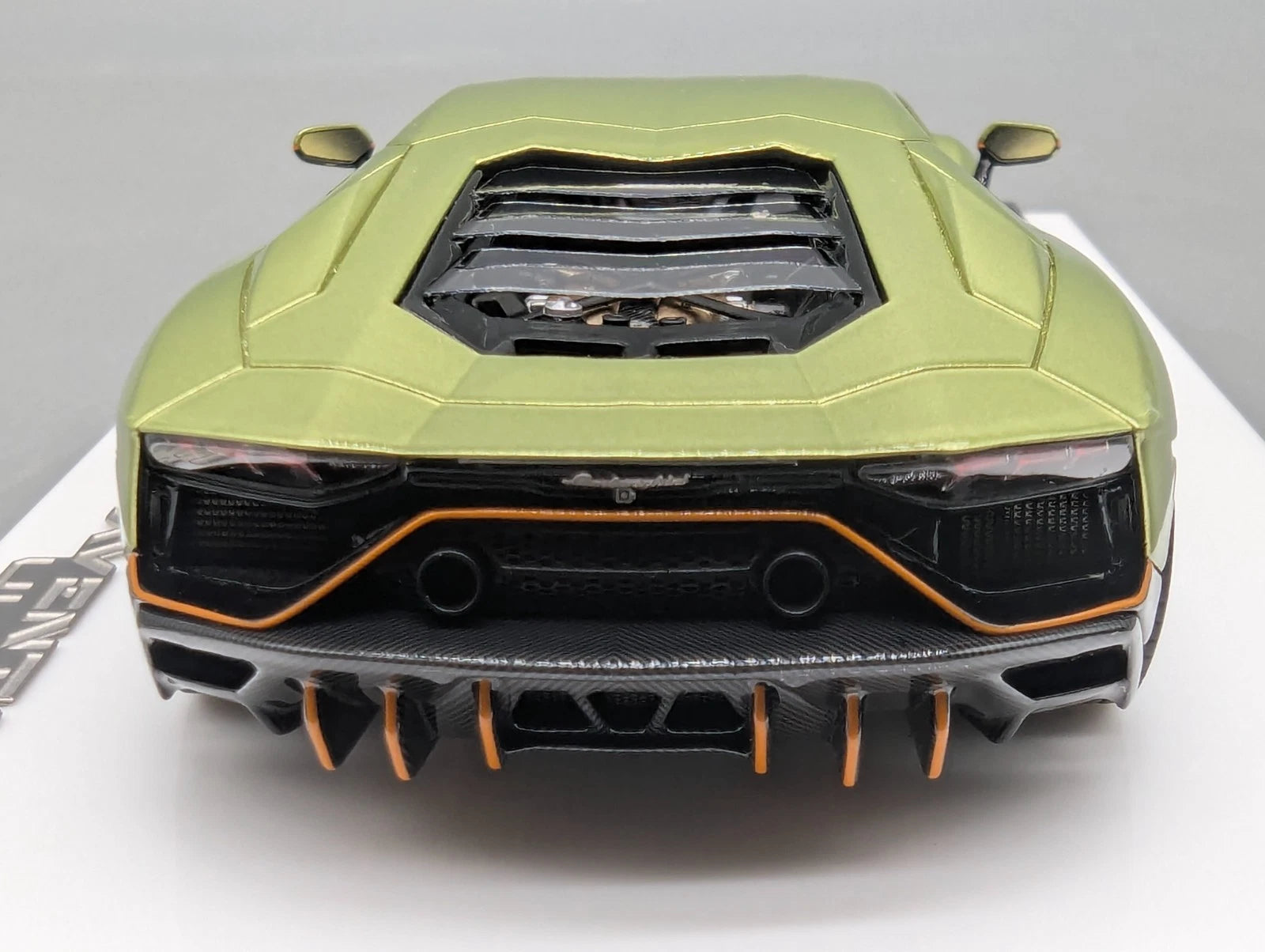 Eidolon Make Up 1:43 Lamborghini Aventador LP780-4 Ultimae 2021 Grün 03/60 OVP