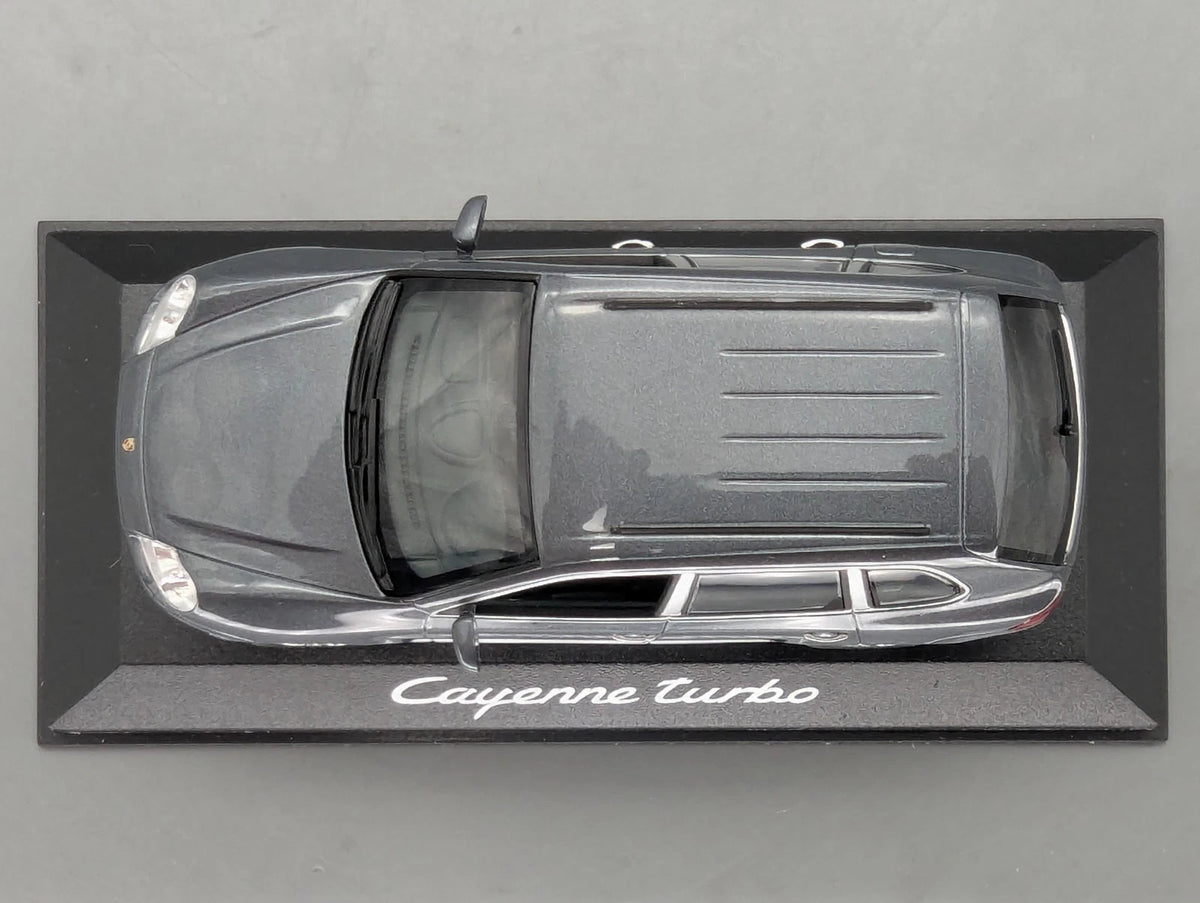 Modellautos 1:43 Minichamps Porsche Cayenne Turbo Grau Metallic WAP Dealer OVP