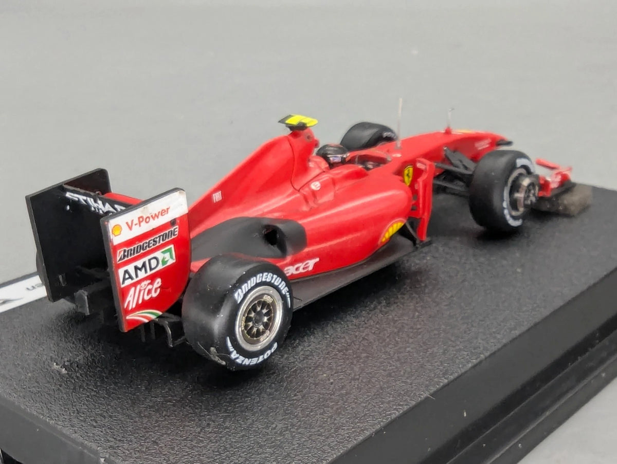 Modellautos 1:43 Hot Wheels Racing Ferrari F60 #4 Kimi Raikkönen mit OVP