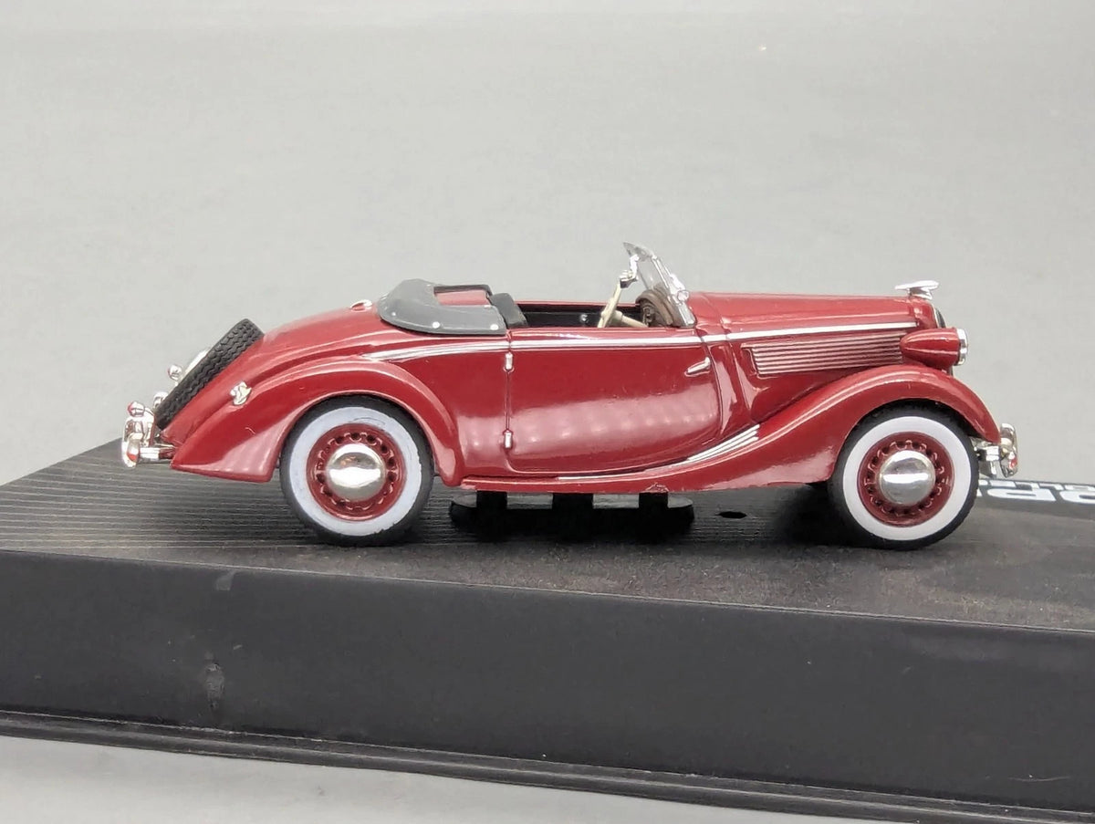 Modellautos 1:43 Ixo für Eaglemoss Opel Collection Super 6 mit Vitrine