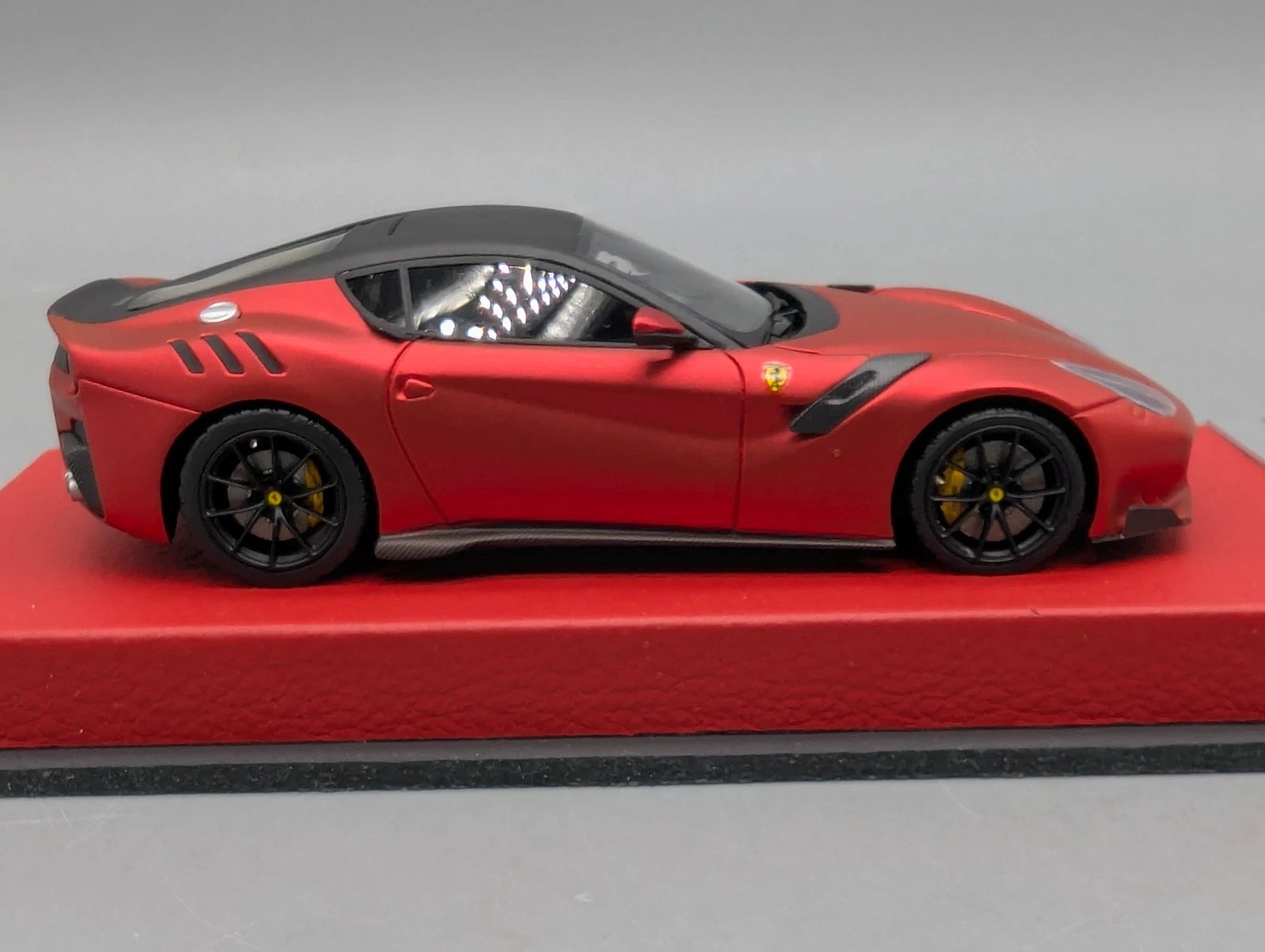 Modellautos 1:43 BBR Concept43 Ferrari F12 TdF Rosso Magma Matt 04/10 mit OVP