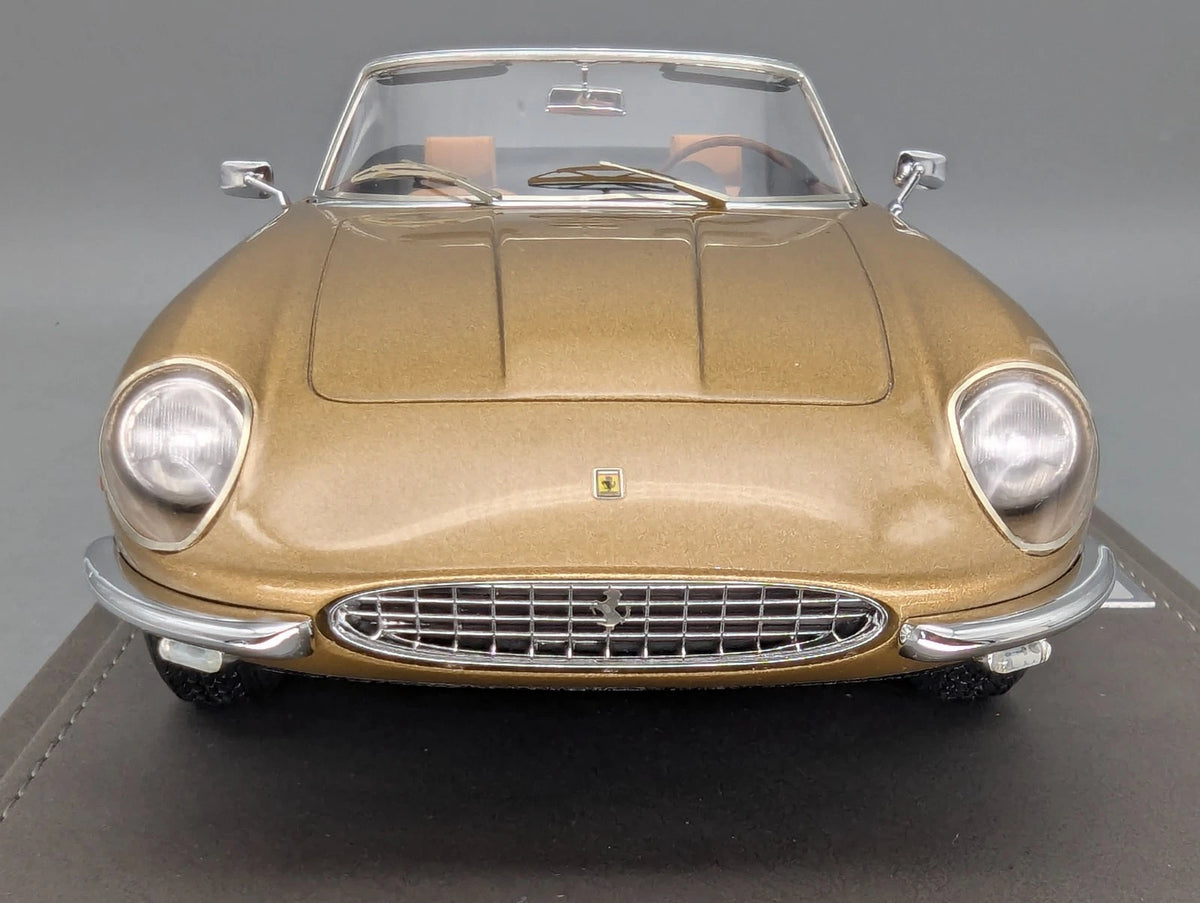 Modellautos 1:18 BBR Ferrari 365 California S/N 9631 G. Garrison Ltd 01/72 OVP