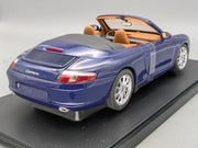Modellautos 1:18 Spark Porsche 911 Carrera Cabriolet Blau WAP Dealer OVP