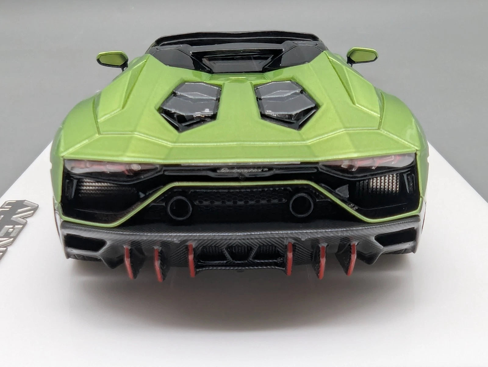 Eidolon Make Up 1:43 Lamborghini Aventador LP780-4 Ultimae Roadster 12/60 OVP