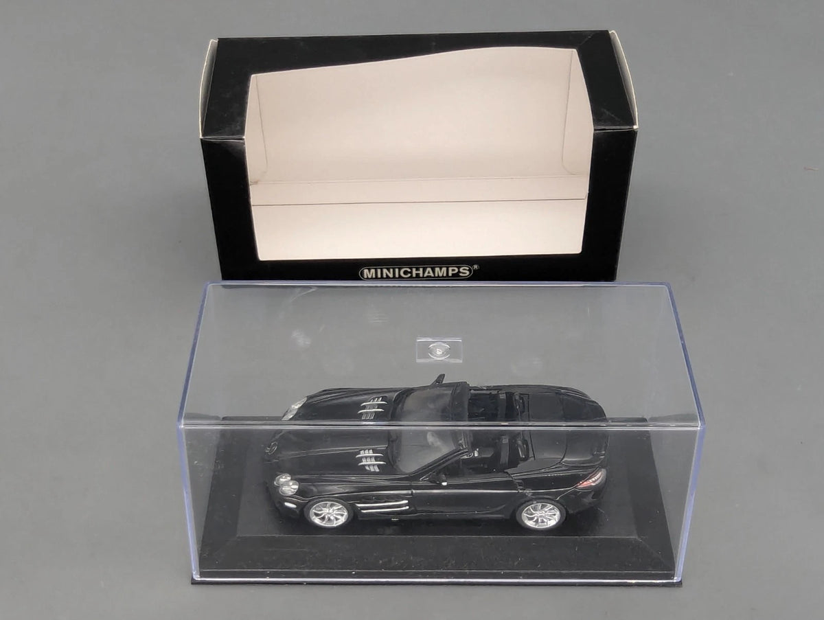 Modellautos 1:43 Minichamps Mercedes Benz SLR McLaren Roadster 2007 mit OVP