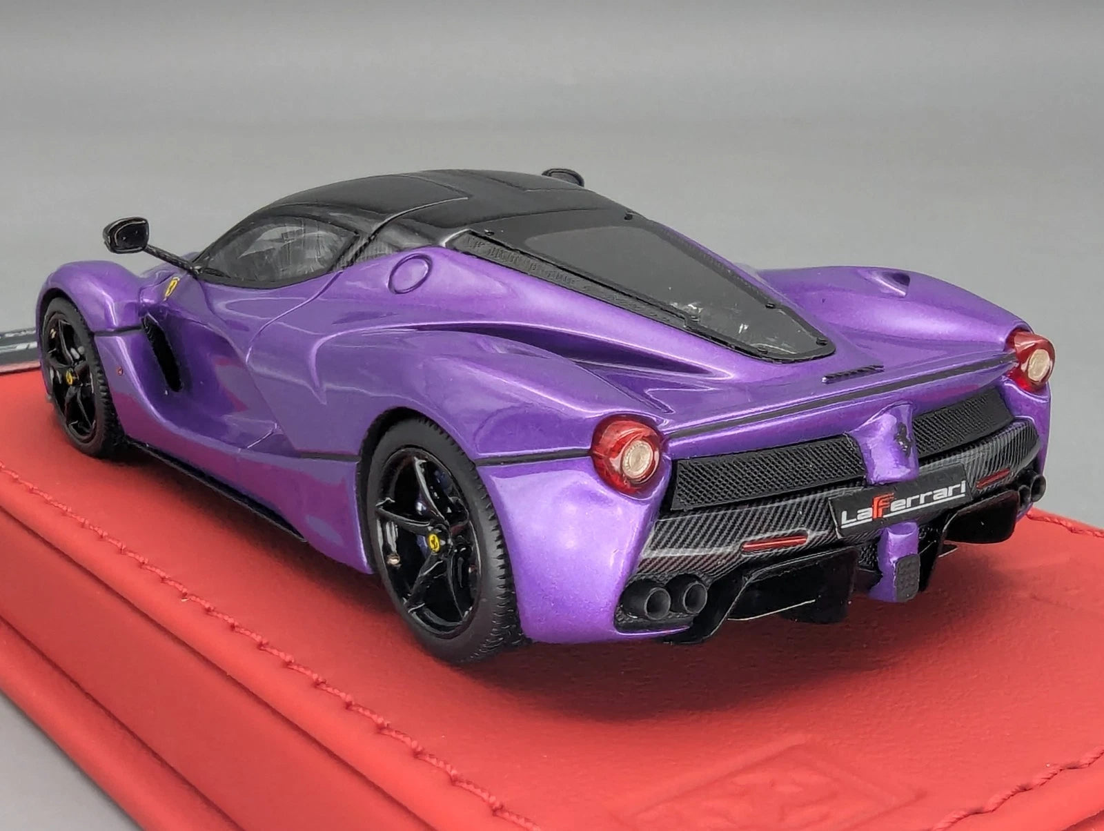Modellautos 1:43 BBR Executive Calsito Ferrari LaFerrari Ltd 00/35 OVP