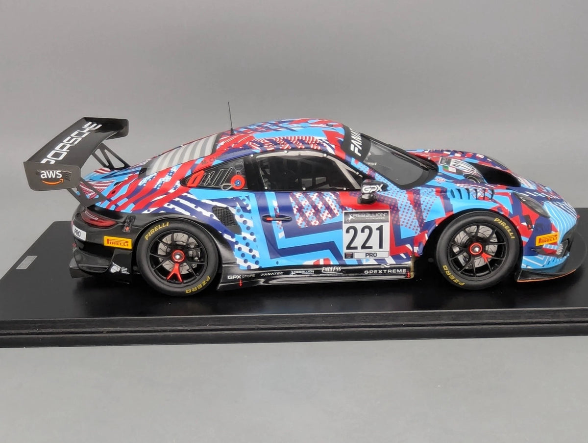 Modellautos 1:18 Spark Porsche 911 GT3 R - GPX Spa Test 2022 #221 mit OVP