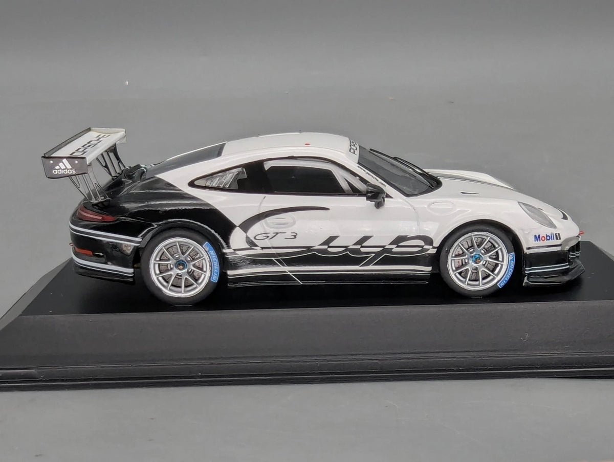 Modellautos 1:43 Minichamps Porsche 911 997 GT3 Cup 2010 Showcar WAP Dealer OVP