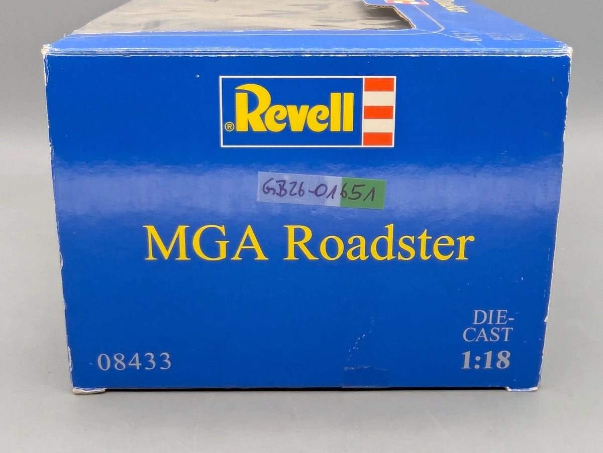 Modellautos 1:18 Revell MGA Roadster British Racing Green / Dunkel Grün mit OVP