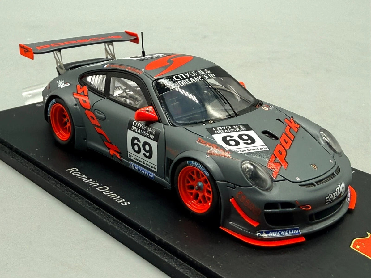 Modellautos 1:43 Spark Porsche 997 GT3 R #69 Macau GT Cup 2012 mit OVP
