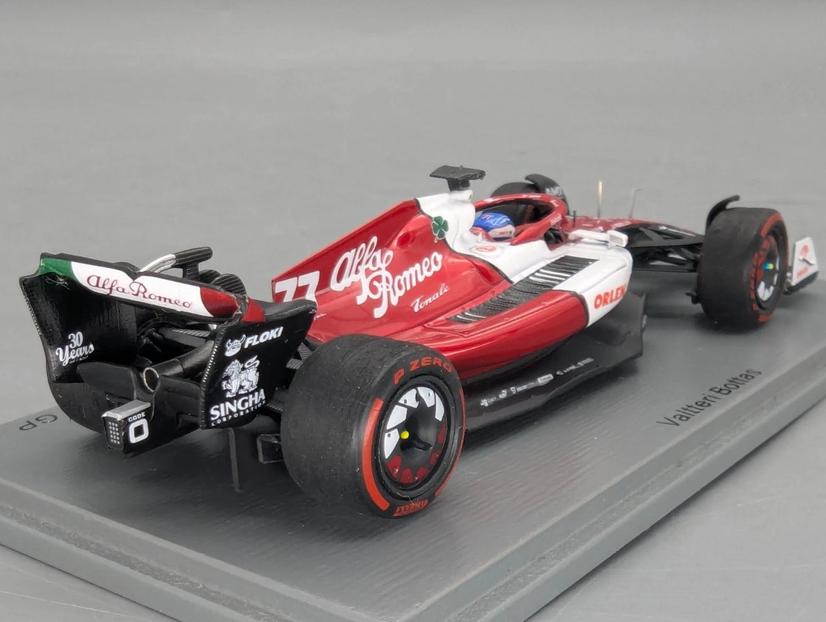 Modellautos 1:43 Spark S8517 Alfa Romeo F1 Orlen C42 Bahrain 2022 #77 Bottas OVP