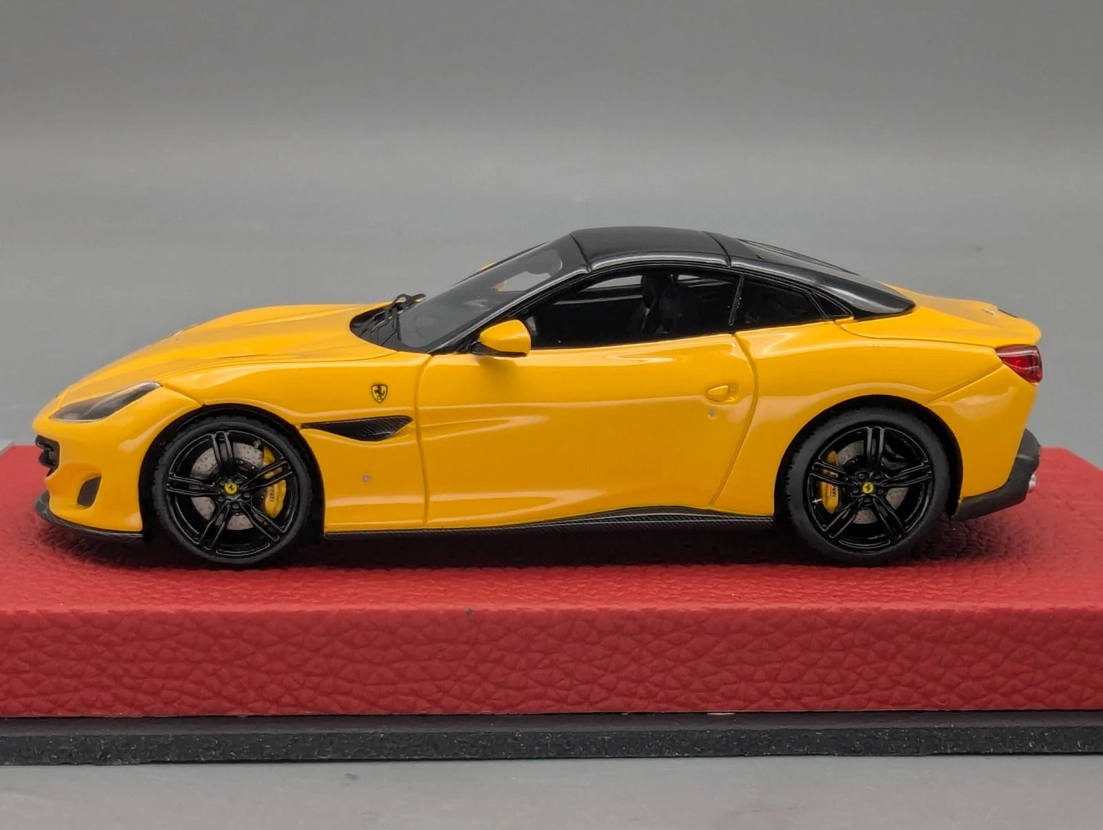 Modellautos 1:43 BBR Concept43 Ferrari Portofino 2017 Giallo Modena 07/20 OVP