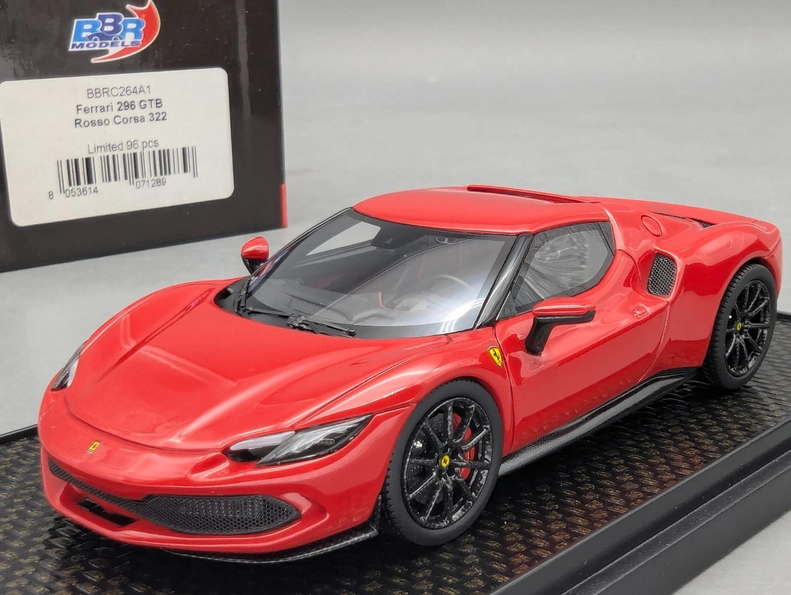 Modellautos 1:43 BBR Concept43 Ferrari 296 GTB Rosso Corsa 322 Ltd 53/96 mit OVP