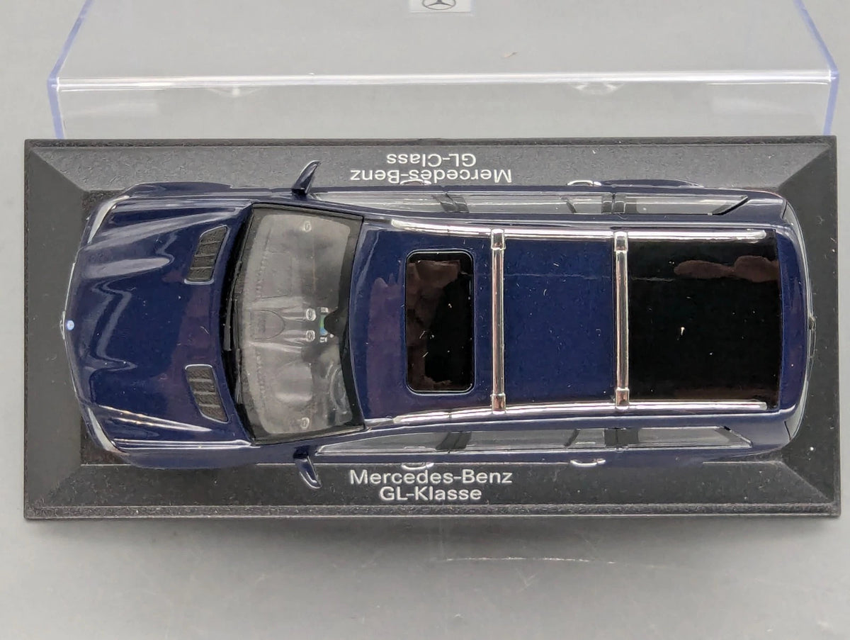 Modellautos 1:43 Minichamps Mercedes Benz GL-Klasse Tansanit-Blau Dealer OVP