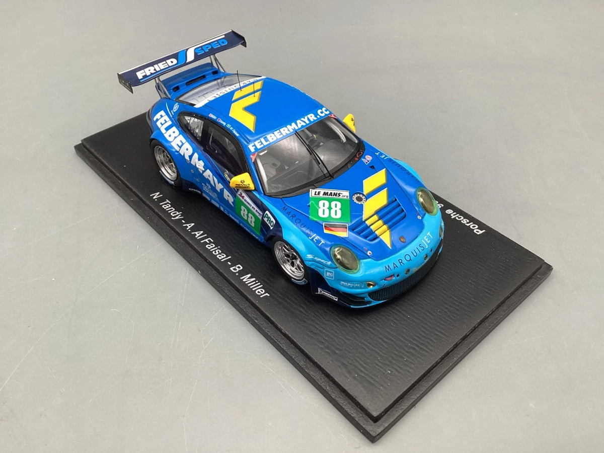 Modellautos 1:43 Spark Porsche 997 GT3 RSR Le Mans 2011 #88 mit OVP