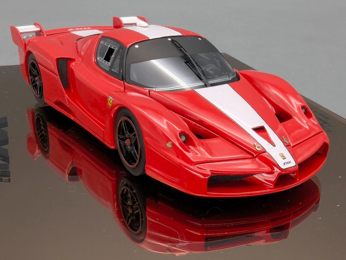 Modellautos 1:43 BBR Ferrari FXX 2006 Rot 005/150 Spiegelplatte Vitrine OVP