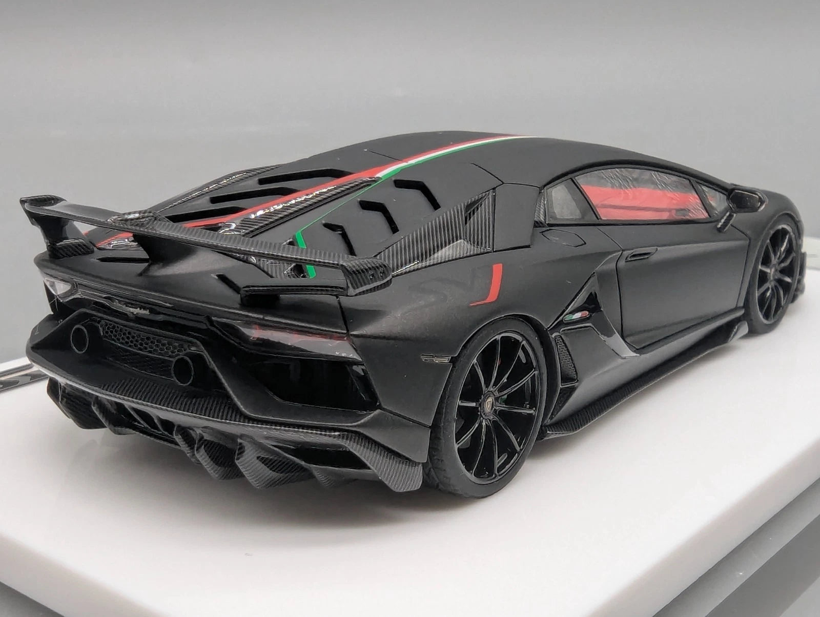 Eidolon Make Up 1:43 Lamborghini Aventador SVJ 2018 Limited 52/80 Matte Gray OVP
