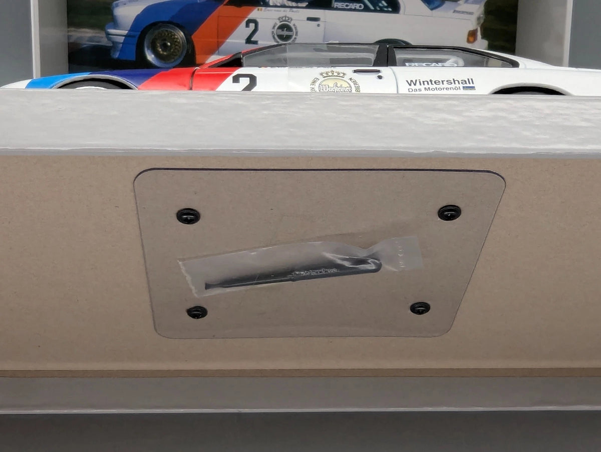 Modellautos 1:18 Werk83 BMW M3 E30 DTM Champion 1987 #2 E. van de Poele mit OVP
