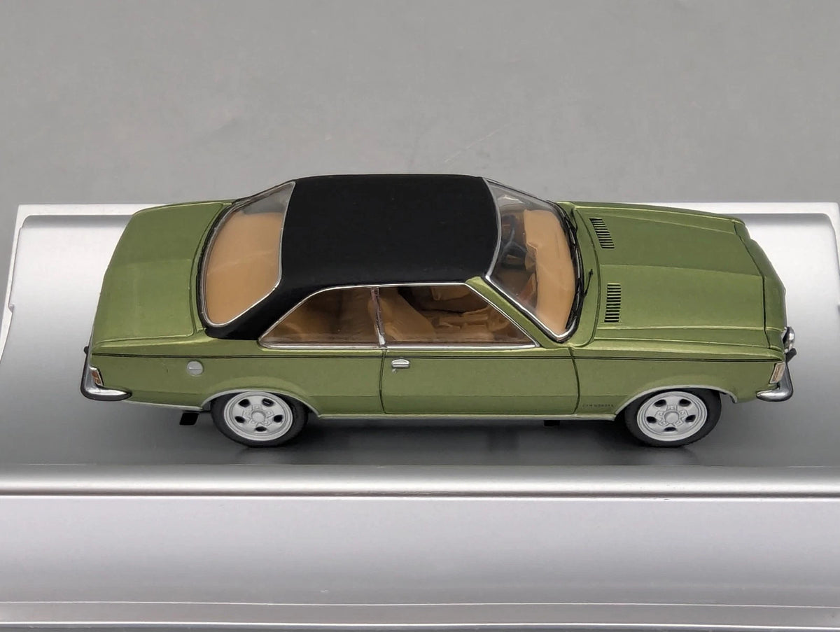 Modellautos 1:43 Ixo PCT Opel Car Collection Opel Commodore GS Coupe Dealer OVP