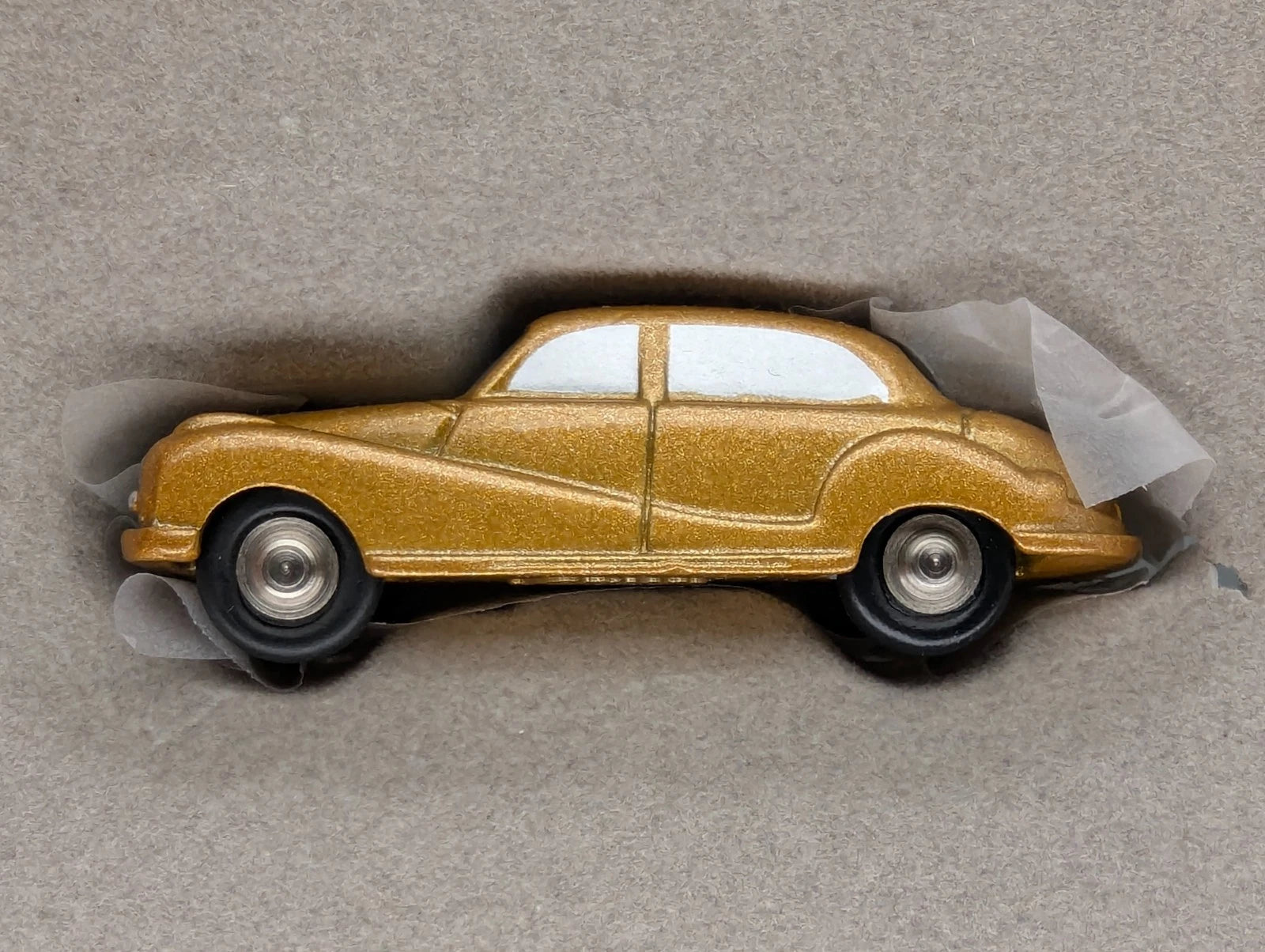 Modellautos 1:90 Schuco Piccolo BMW 502 Weihnachten 2020 in OVP