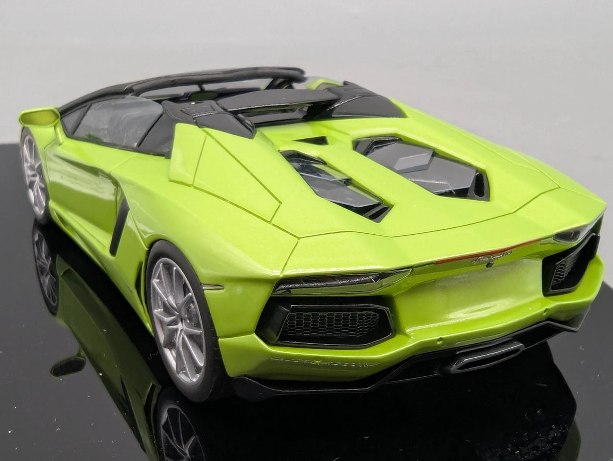 Eidolon Make Up 1:43 Lamborghini Aventador LP700-4 Roadster 2012 Engine Set OVP