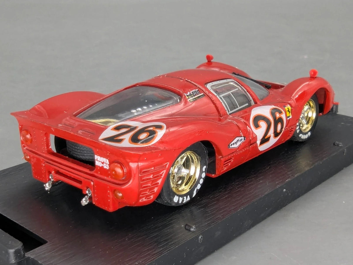 Modellautos 1:43 Brumm Ferrari 412P Coupe Daytona 1967 #26 mit OVP