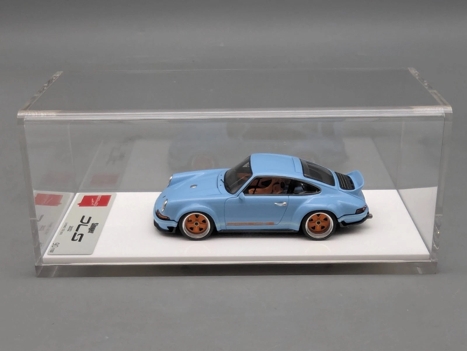Eidolon Make Up 1:43 Porsche Singer DLS 2022 Gulf Blue Ltd 090/150 mit OVP