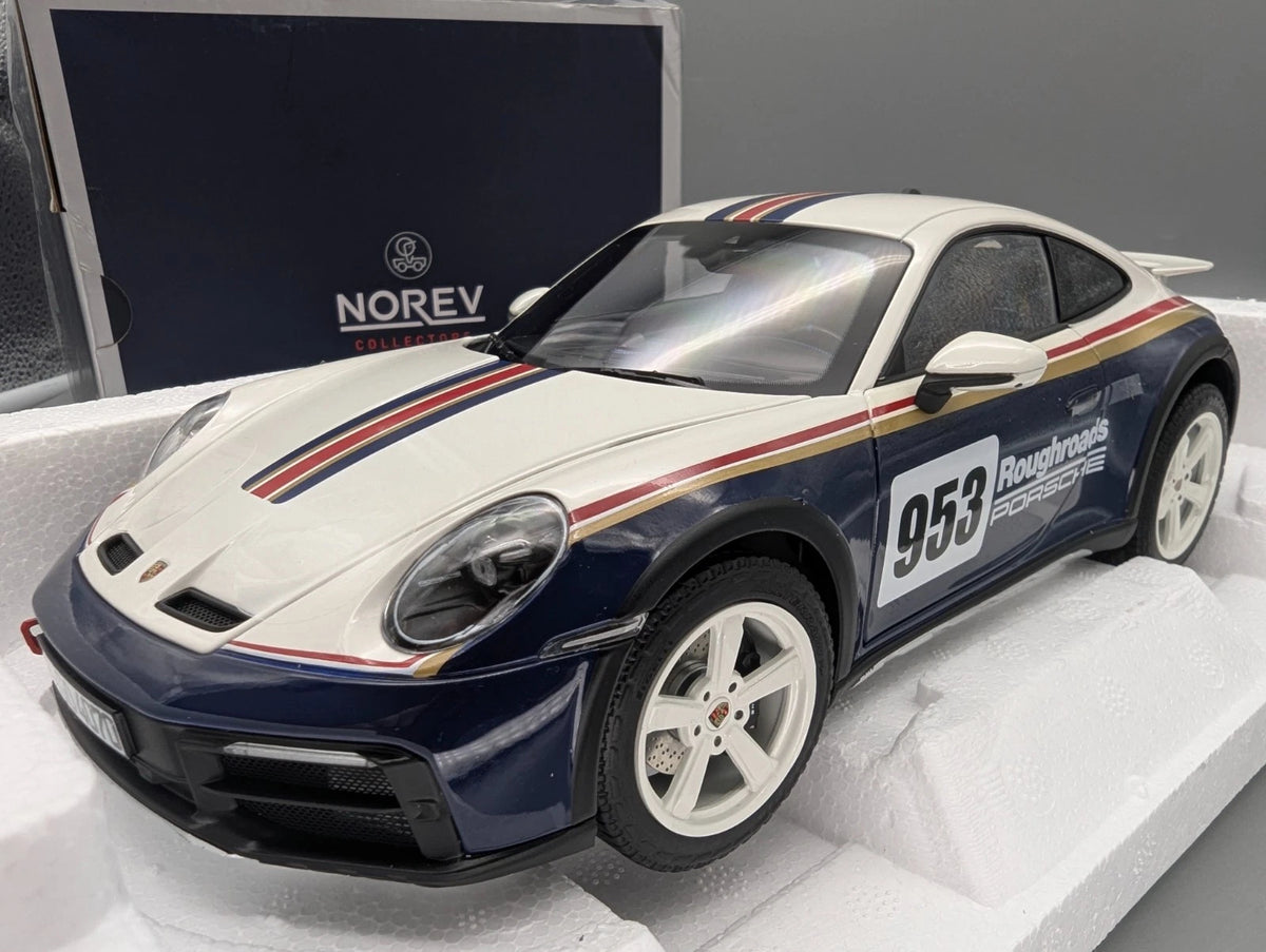 Modellautos 1:18 Norev Porsche 911 Dakar 2023 Roughroads #953 mit OVP