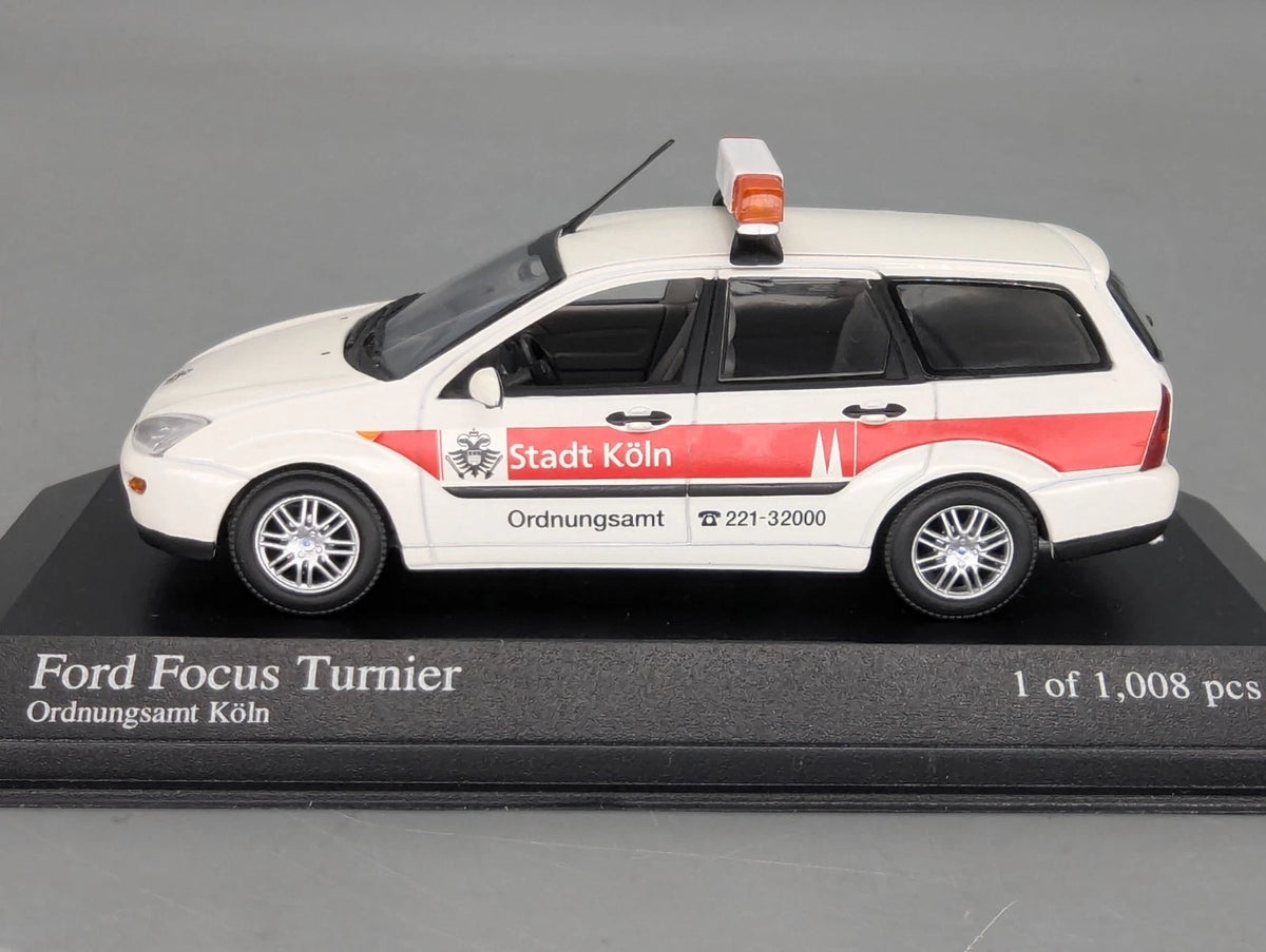 Modellautos 1:43 Minichamps Ford Focus Turnier 1999 Ordnungsamt Stadt Köln OVP