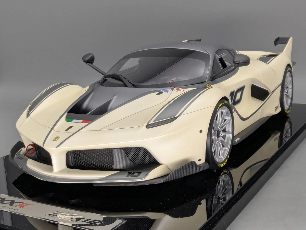 Modellautos 1:12 BBR Ferrari FXX-K Car #10 Fuji White Matt Ltd 05/10 Vitrine OVP
