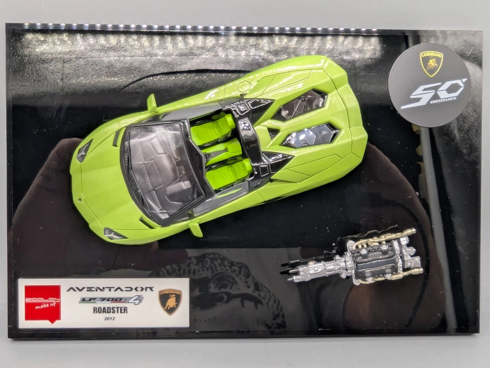 Eidolon Make Up 1:43 Lamborghini Aventador LP700-4 Roadster 2012 Engine Set OVP