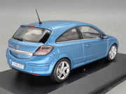 Modellautos 1:43 Minichamps Opel Astra GTC Blau Metallic mit Dealer OVP