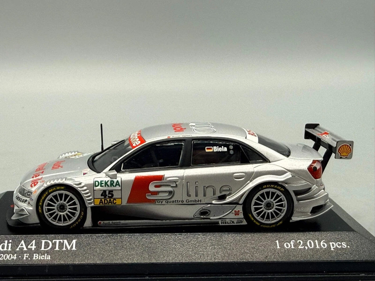 Modellautos 1:43 Minichamps Audi A4 DTM 2004 #45 Frank Biela mit OVP
