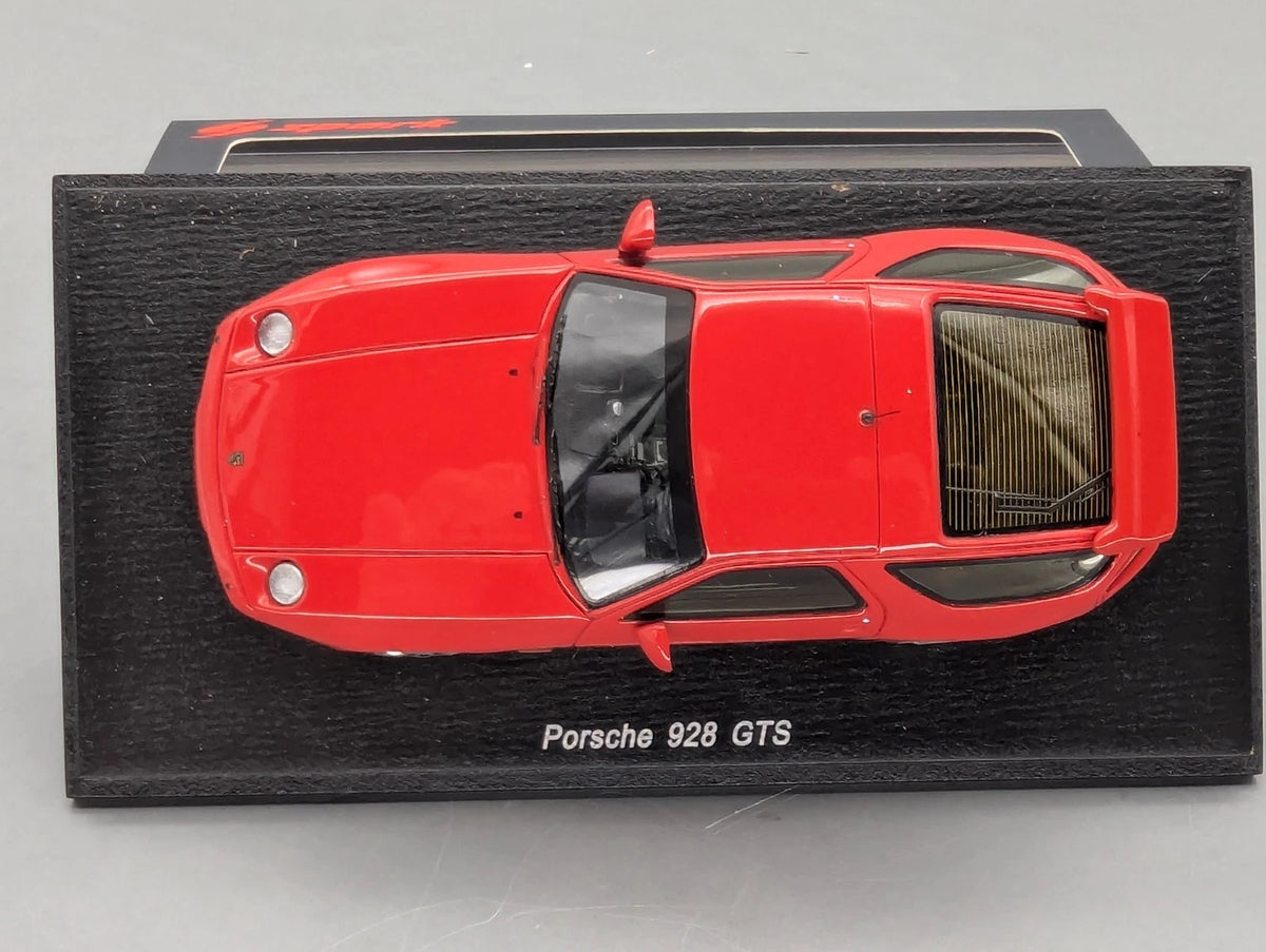 Modellautos 1:43 Spark PD04311016 Porsche 928 GTS Rot mit OVP
