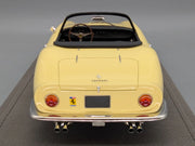 Modellautos 1:18 BBR Ferrari 275 GTS/4 Spider 01/54 Sun Yellow Vitrine und OVP