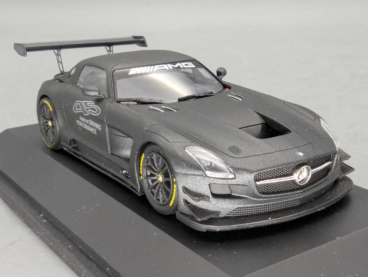 Modellautos 1:43 Minichamps Mercedes SLS AMG GT3 45th Anniversary mit Dealer OVP