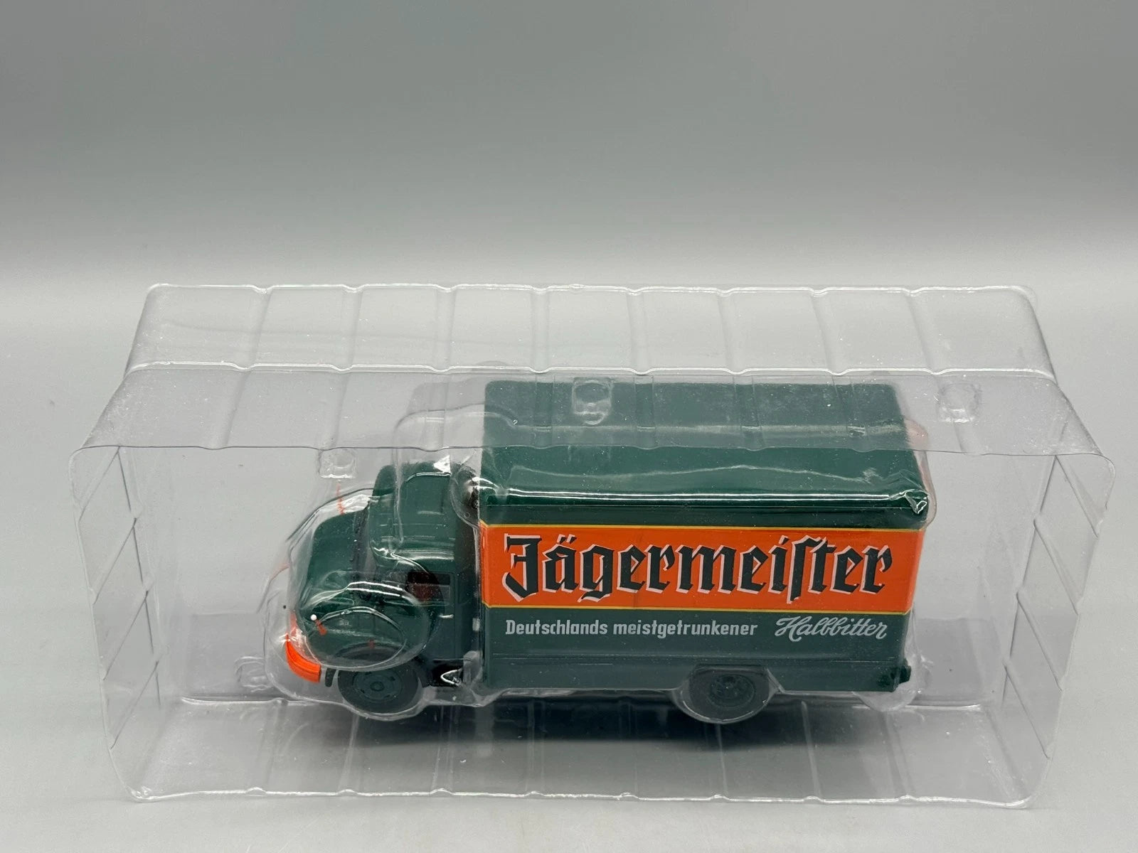 Modellautos 1:43 Ixo für DeAgostini Mercedes-Benz L1113 Jägermesiter mit OVP