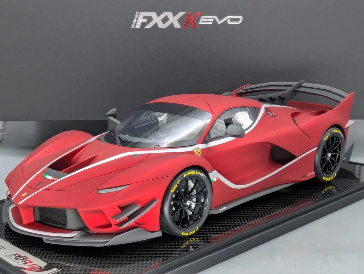 Modellautos 1:12 BBR Ferrari FXX-K EVO Soft Red Unikat Ltd 01/01 mit Vitrine OVP