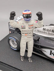 Modellautos 1:18 Hot Wheels Racing McLaren Mercedes 2003 GP #6  Raikkonen OVP