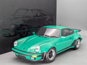 Modellautos 1:12 Minichamps Porsche 911 Turbo 1977 Grün mit OVP