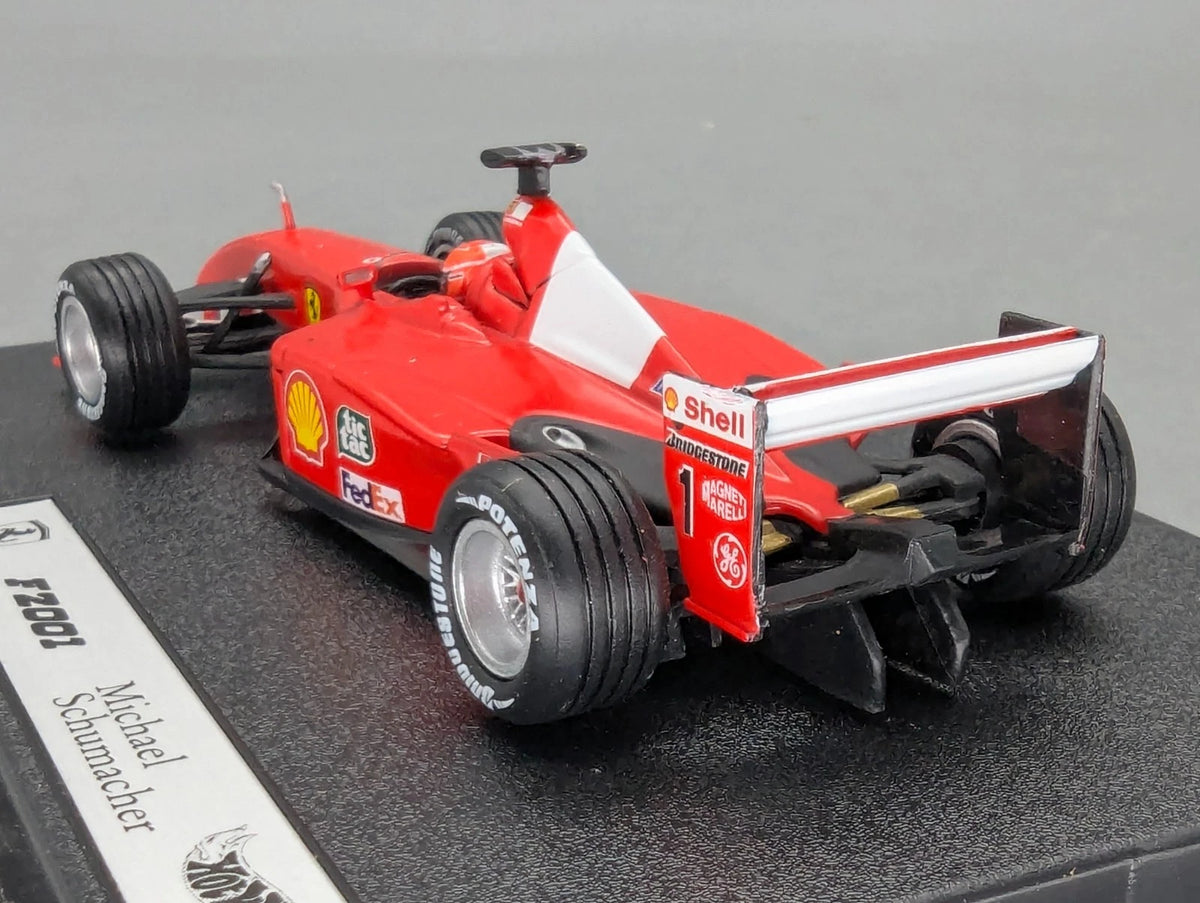 Modellautos 1:43 Hot Wheels Racing Ferrari F2001 #1 Schumacher mit OVP
