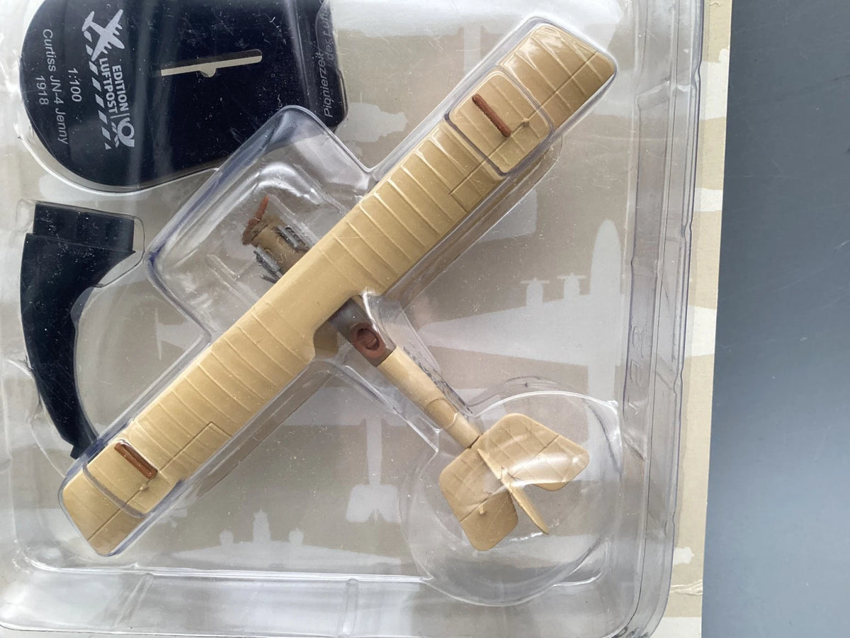 Flugzeug Modell 1:100 SkyStars Edition Luftpost Curtiss JN-4 Jenny 1918 mit OVP