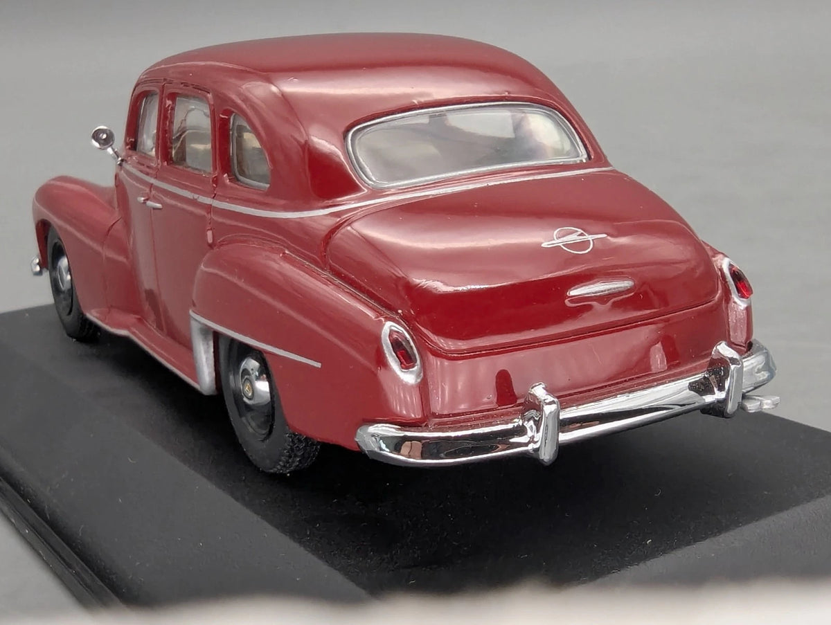 Modellautos 1:43 Minichamps Opel Kapitän 1951 Rot mit OVP