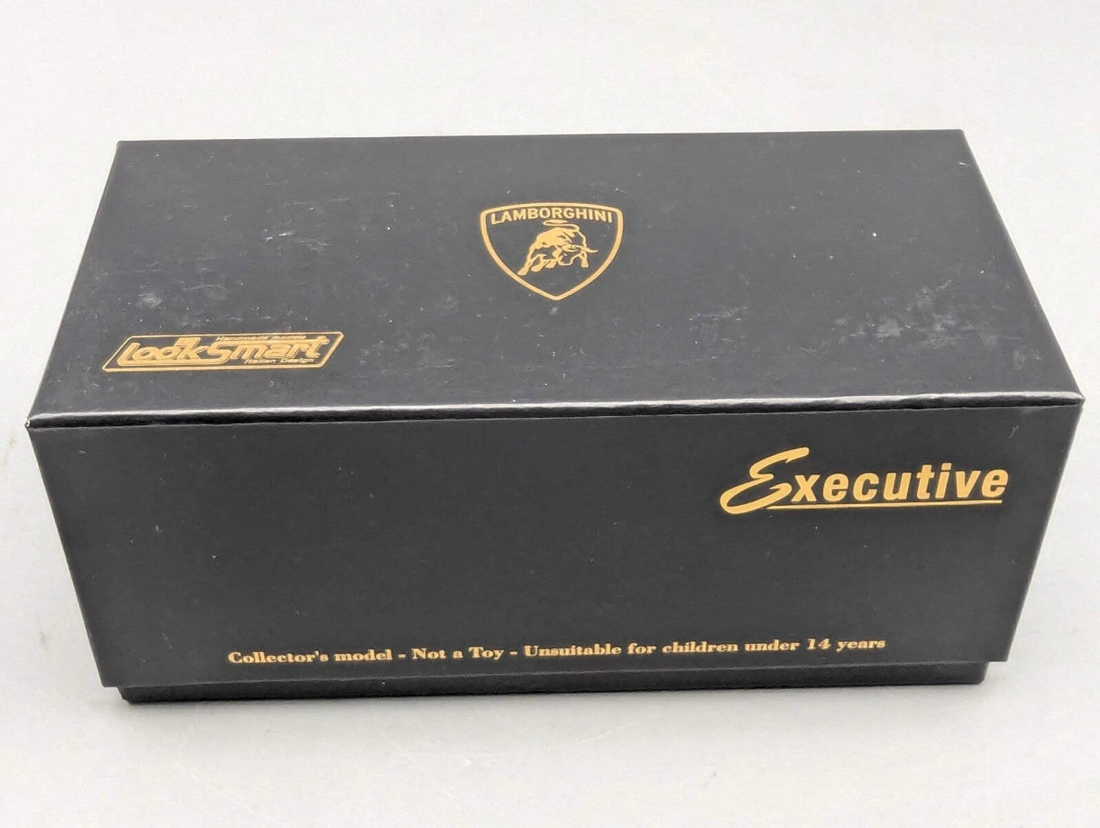 Looksmart CALSITO 1:43 Lamborghini Aventador LP 700-4 Ltd 20/20 Stck mit OVP